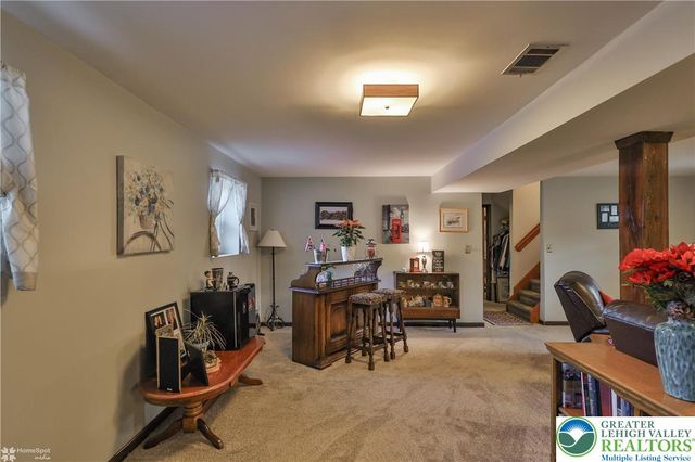 969 Bridge Court, Catasauqua Boro, PA 18032