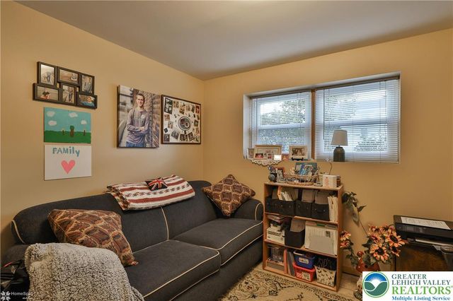 969 Bridge Court, Catasauqua Boro, PA 18032