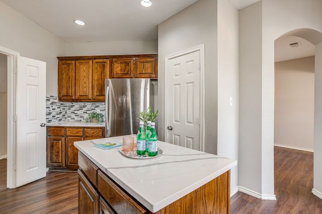 4901 Sailwind Drive, Fort Worth, TX 76135