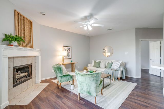 4901 Sailwind Drive, Fort Worth, TX 76135