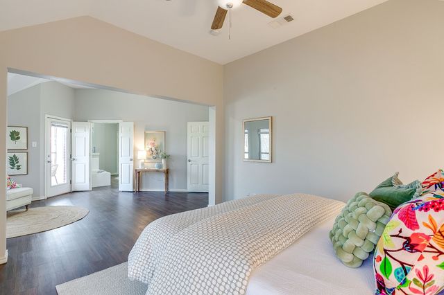 4901 Sailwind Drive, Fort Worth, TX 76135