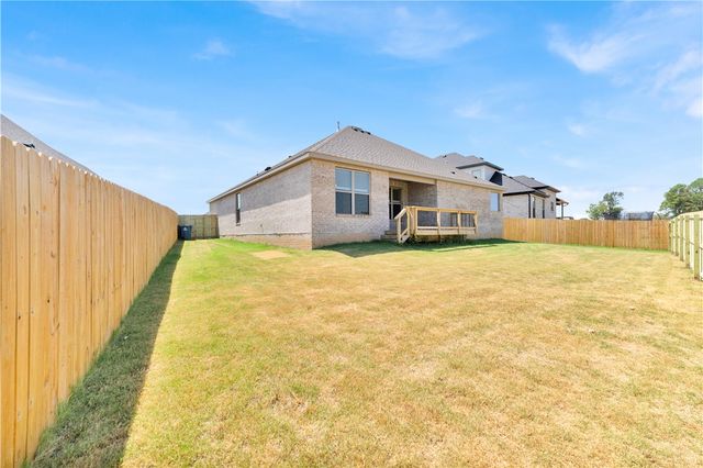 7014 SW Orange Avenue, Bentonville, AR 72713