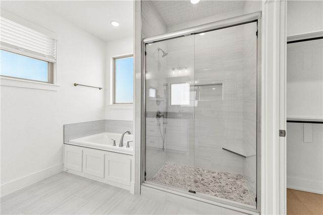 7014 SW Orange Avenue, Bentonville, AR 72713