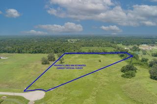 2310 Majestic Oaks Court, Rosharon, TX 77583