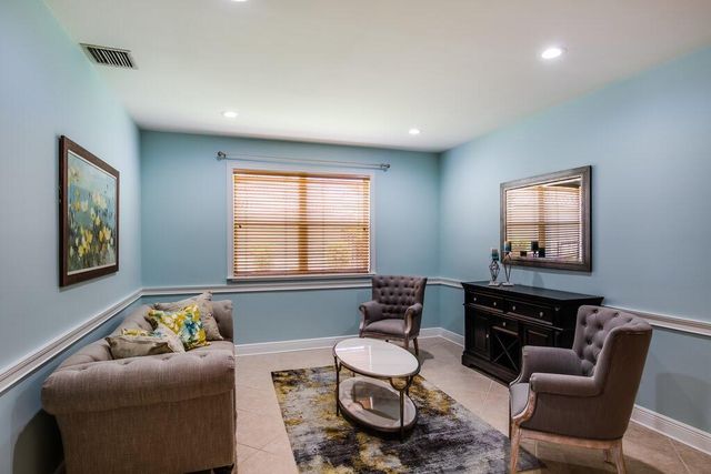 3690 Old Lighthouse Circle, Wellington, FL 33414