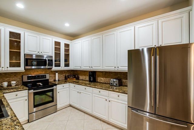 3690 Old Lighthouse Circle, Wellington, FL 33414