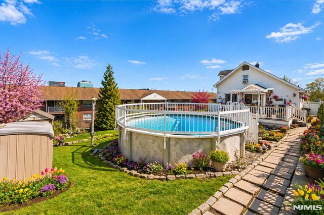 70 Overlook Avenue, Ridgefield Park, NJ 07660