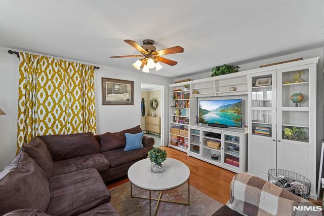 70 Overlook Avenue, Ridgefield Park, NJ 07660