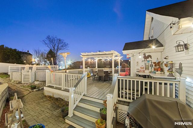 70 Overlook Avenue, Ridgefield Park, NJ 07660