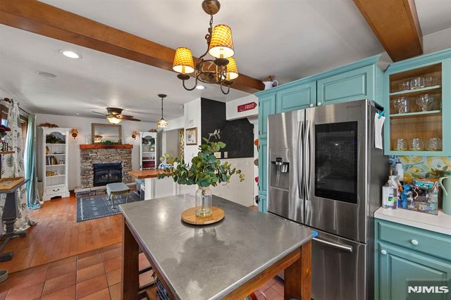 70 Overlook Avenue, Ridgefield Park, NJ 07660