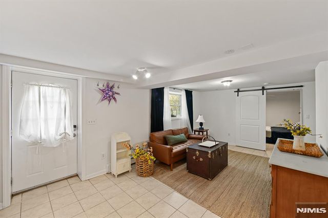 70 Overlook Avenue, Ridgefield Park, NJ 07660