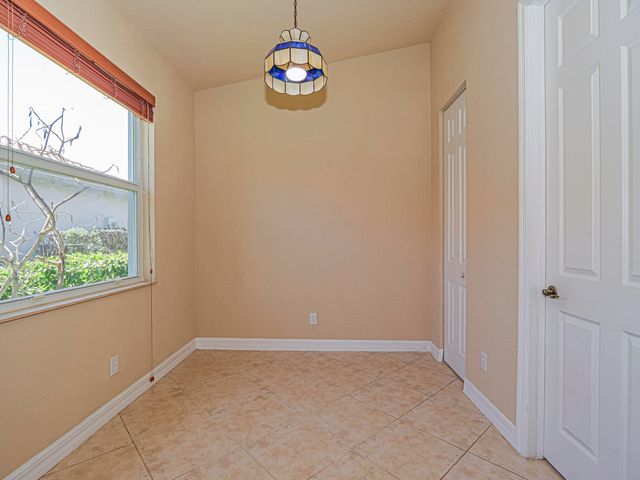 5561 57th Way, Vero Beach, FL 32967