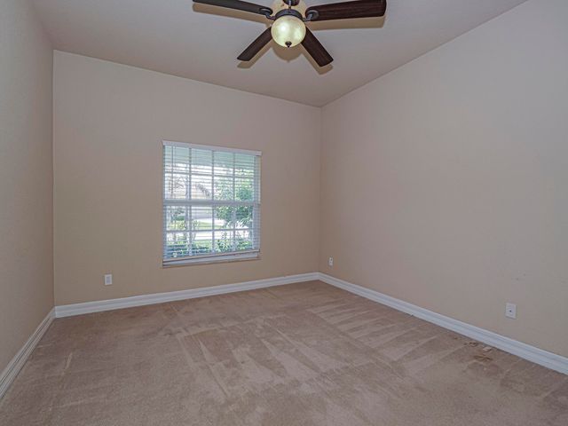 5561 57th Way, Vero Beach, FL 32967