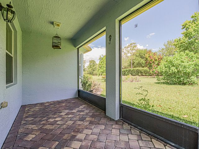 5561 57th Way, Vero Beach, FL 32967