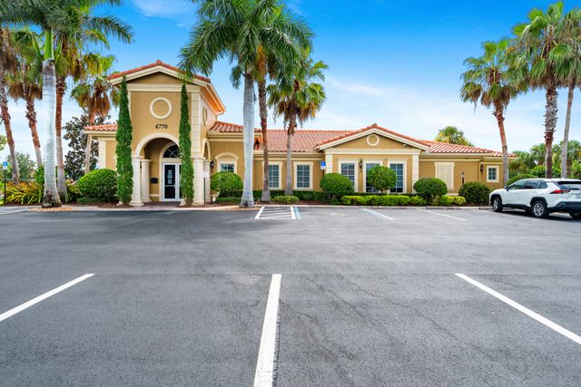 5561 57th Way, Vero Beach, FL 32967