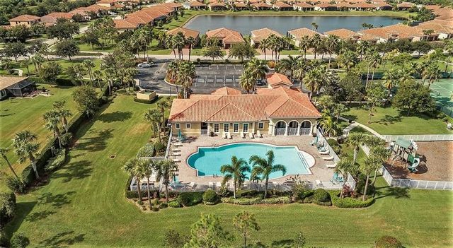 5561 57th Way, Vero Beach, FL 32967
