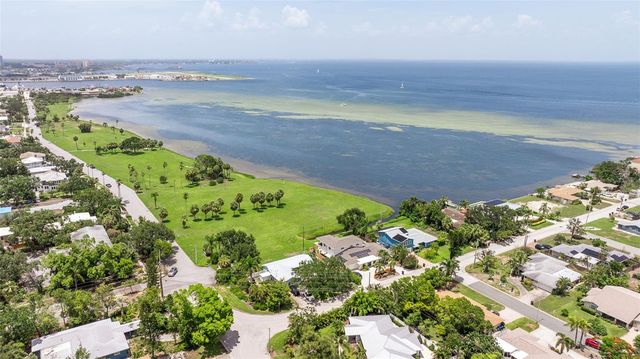 353 22ND AVENUE SE, St Petersburg, FL 33705
