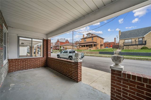 519 Washington St, Mt Pleasant Boro, PA 15666