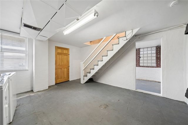 519 Washington St, Mt Pleasant Boro, PA 15666