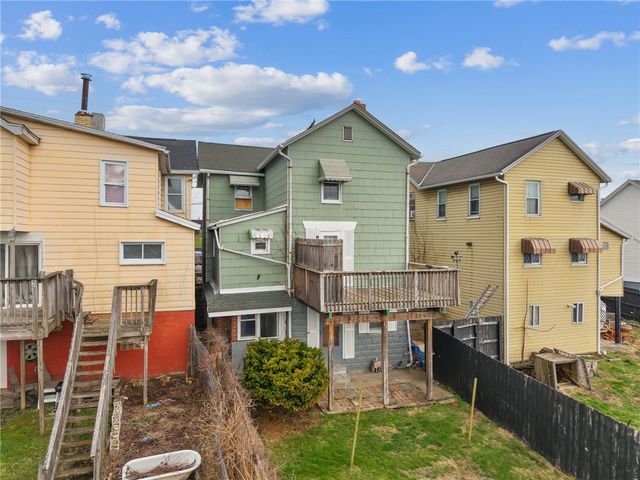 519 Washington St, Mt Pleasant Boro, PA 15666