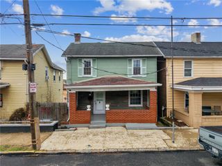 519 Washington St, Mt Pleasant Boro, PA 15666