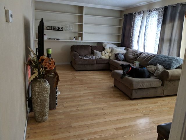 317 Maryland Avenue, Ottawa, IL 61350