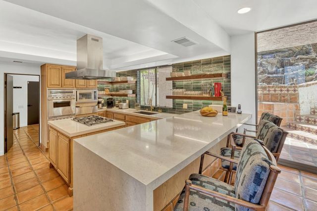 1777 Ridge Road, Palm Springs, CA 92264