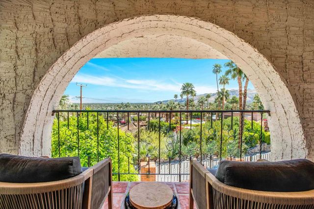 1777 Ridge Road, Palm Springs, CA 92264