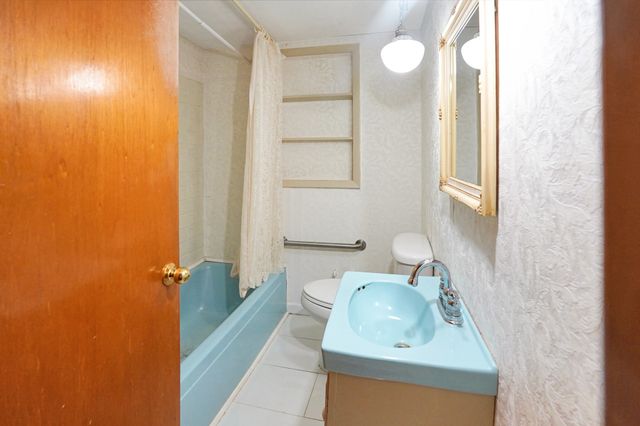 460 Honey Fork Rd, Indian Mound, TN 37079