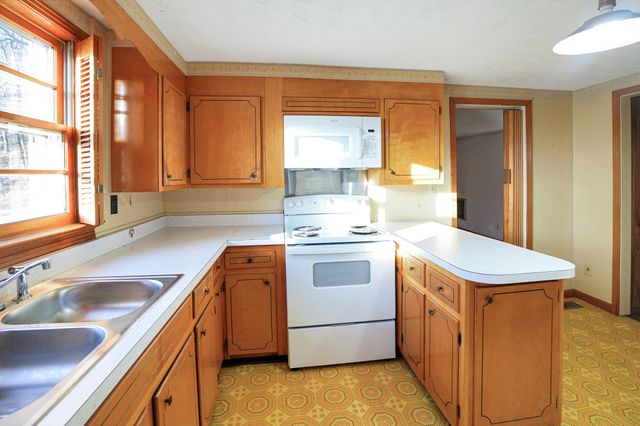 460 Honey Fork Rd, Indian Mound, TN 37079