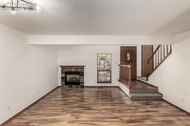 2570 Hatch Circle, Colorado Springs, CO 80918