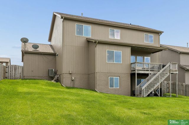 19868 K Street, Omaha, NE 68135