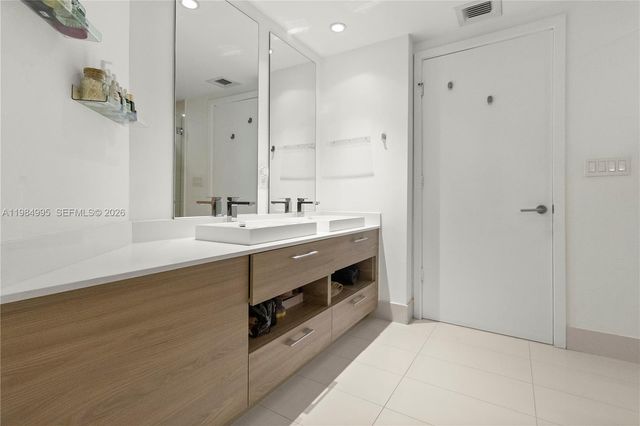 1300 S Miami Ave 2001, Miami, FL 33130