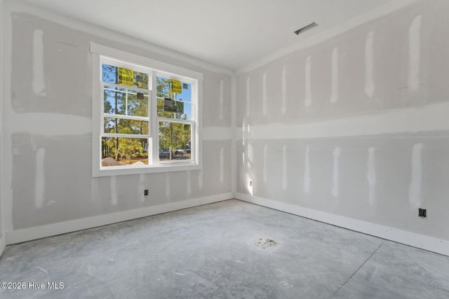 151 Parkwood Court, West End, NC 27376