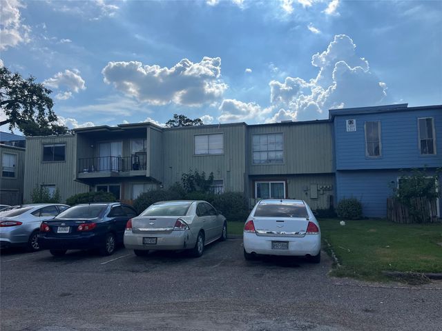 5625 Antoine Drive 1212, Houston, TX 77091