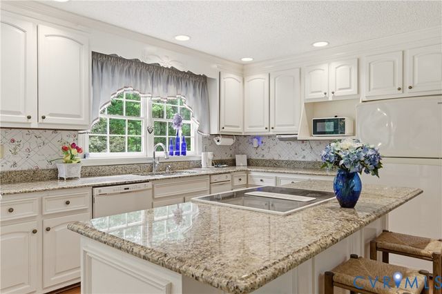 14300 Fulford Ct, Midlothian, VA 23113