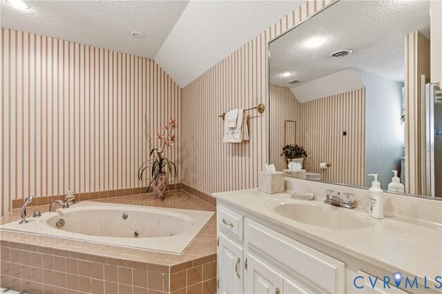 14300 Fulford Ct, Midlothian, VA 23113