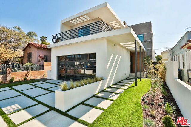 1622 S Mansfield Avenue, Los Angeles, CA 90019