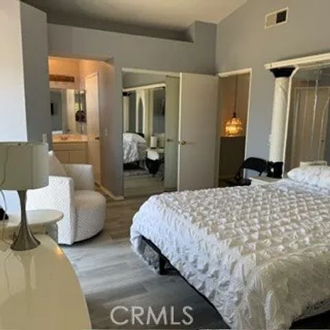 11954 Edgecliff, Sylmar, CA 91342