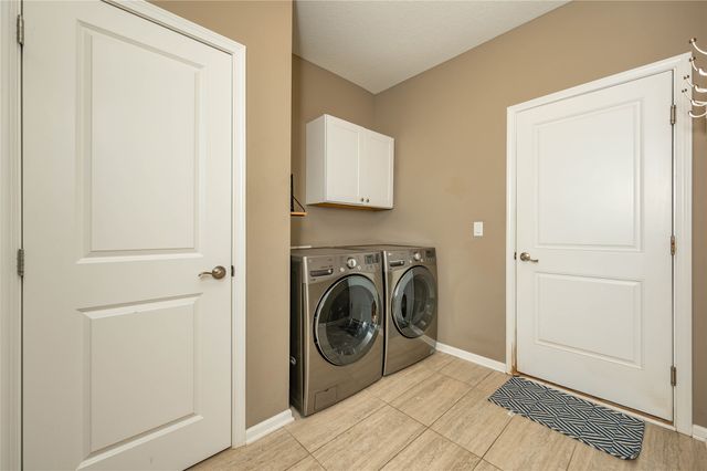 1414 SW Pleasant Lane, Ankeny, IA 50023