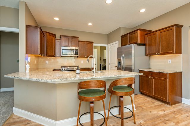 1414 SW Pleasant Lane, Ankeny, IA 50023