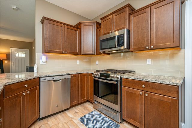 1414 SW Pleasant Lane, Ankeny, IA 50023