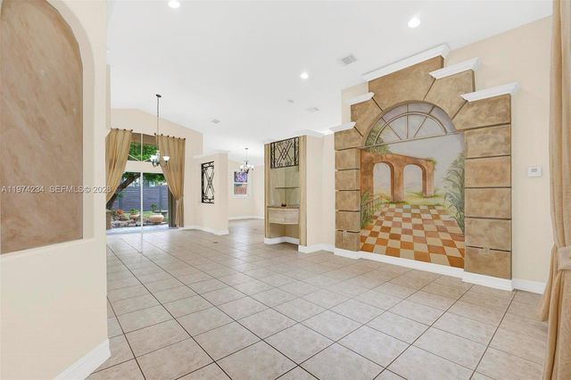 9437 SW 183rd Ter, Palmetto Bay, FL 33157