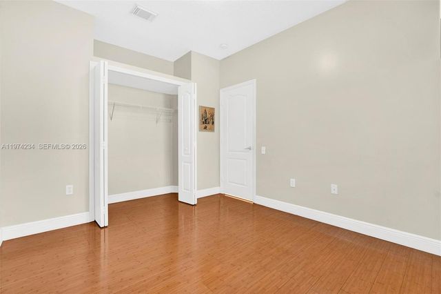 9437 SW 183rd Ter, Palmetto Bay, FL 33157