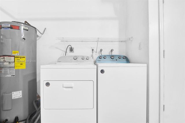 9437 SW 183rd Ter, Palmetto Bay, FL 33157