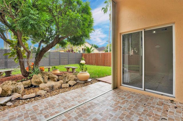 9437 SW 183rd Ter, Palmetto Bay, FL 33157