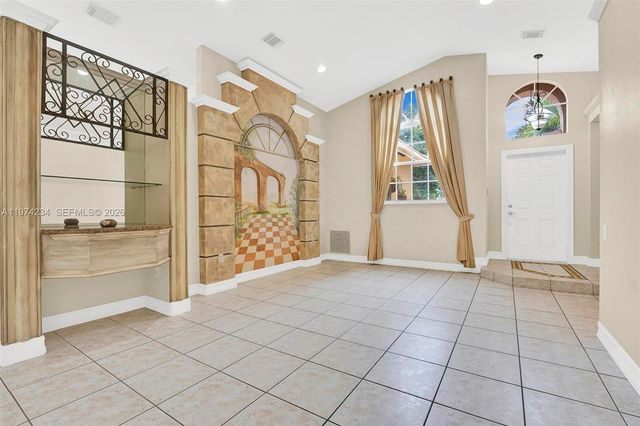 9437 SW 183rd Ter, Palmetto Bay, FL 33157