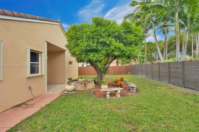 9437 SW 183rd Ter, Palmetto Bay, FL 33157