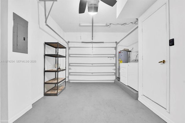 9437 SW 183rd Ter, Palmetto Bay, FL 33157