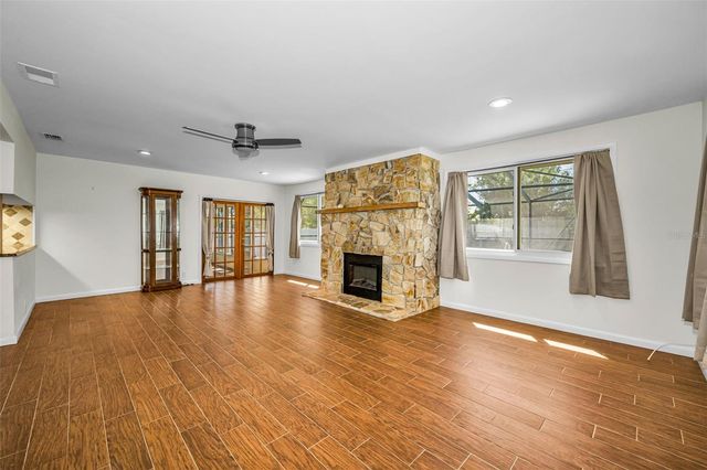 11490 84TH AVENUE, Seminole, FL 33772